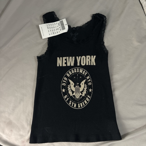 Black New York Graphic Tank Top - Picture 1 of 4